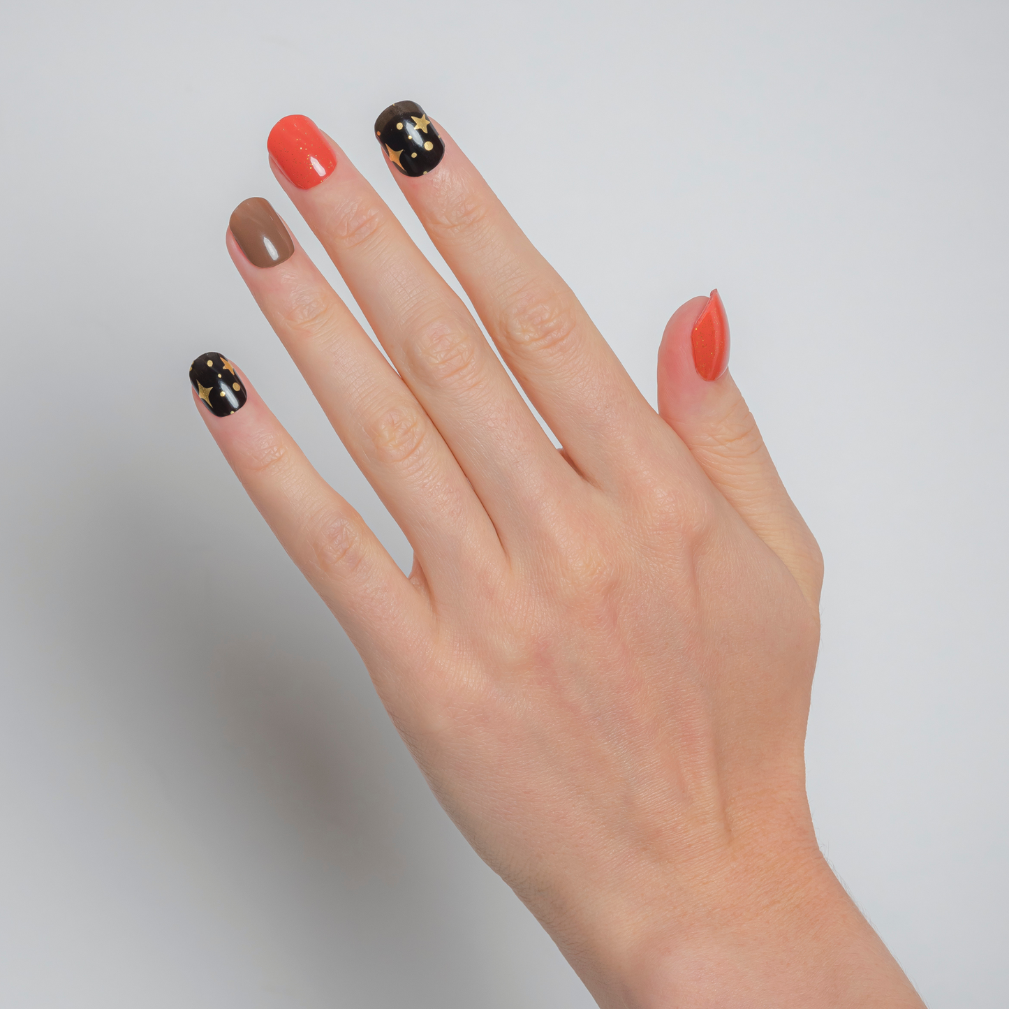 SIENNA MYTH - NAILOG semi cured nail strip