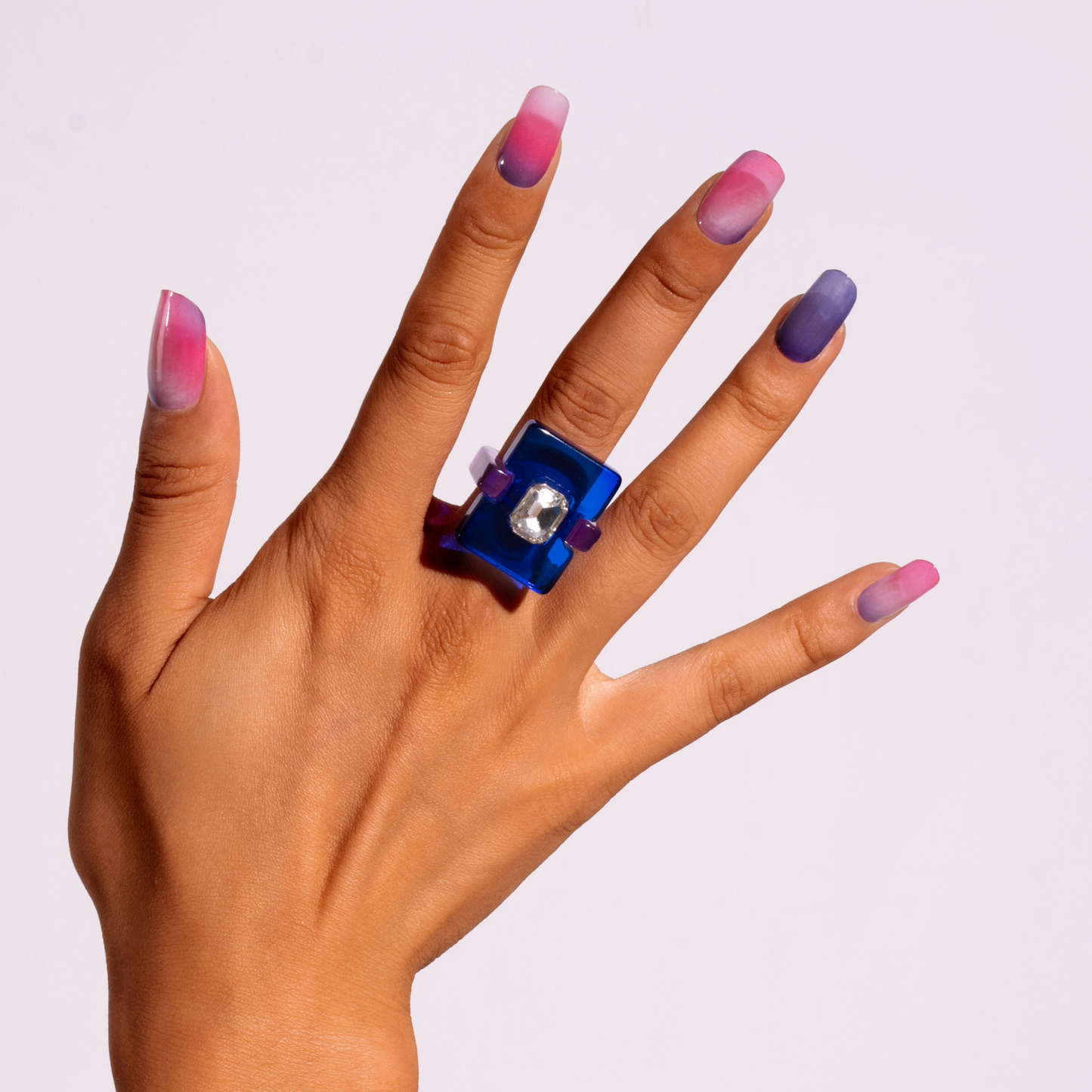 AT DUST | Mani 34 - NAILOG semi cured nail strip
