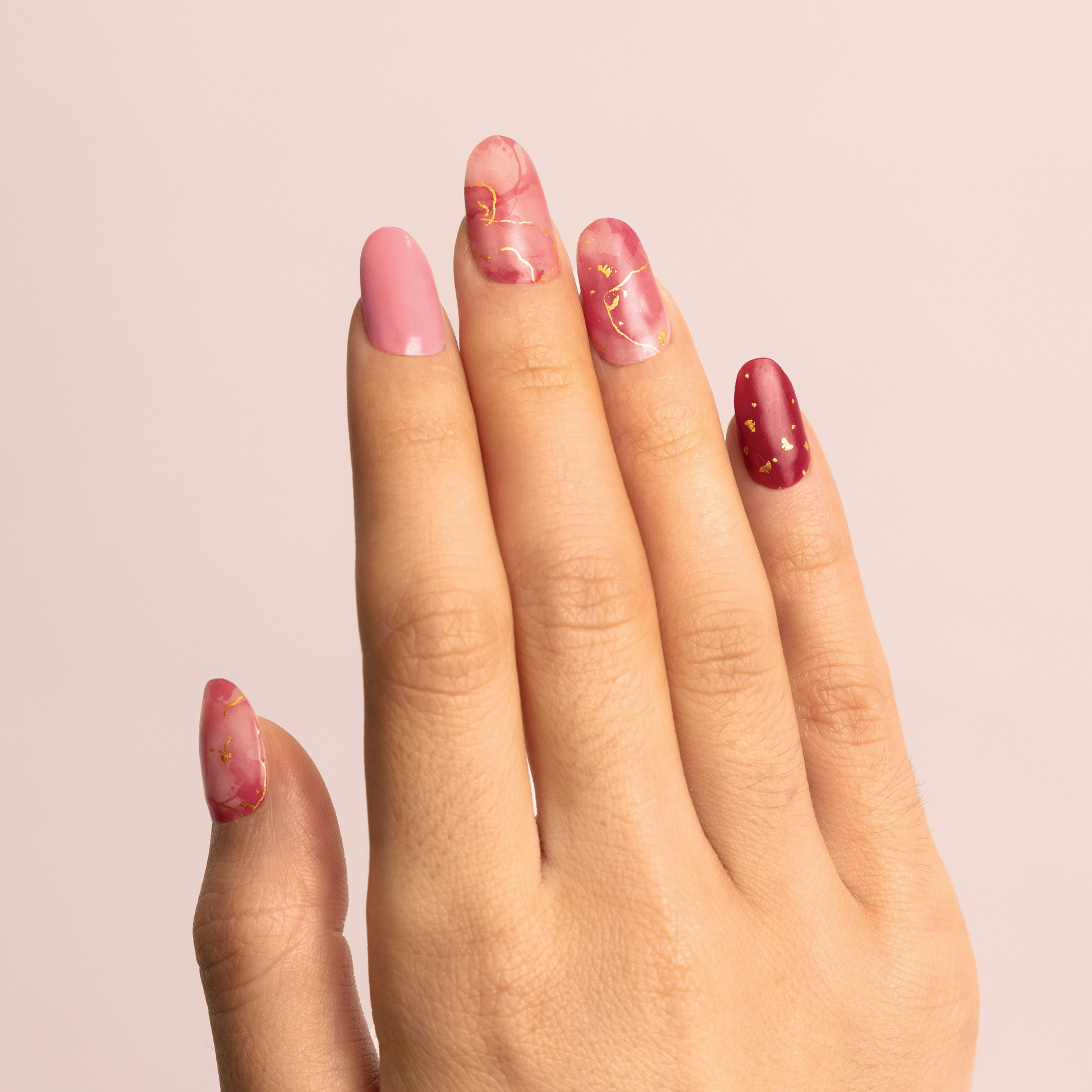 ROSE CLOUD | Mani 34 - NAILOG semi cured nail strip