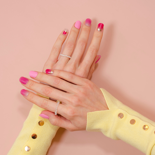 STRAWBERRY LOVE | Mani 34 - NAILOG semi cured nail strip