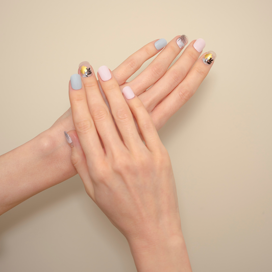 THE ORIENTAL | Mani 34 - NAILOG semi cured nail strip